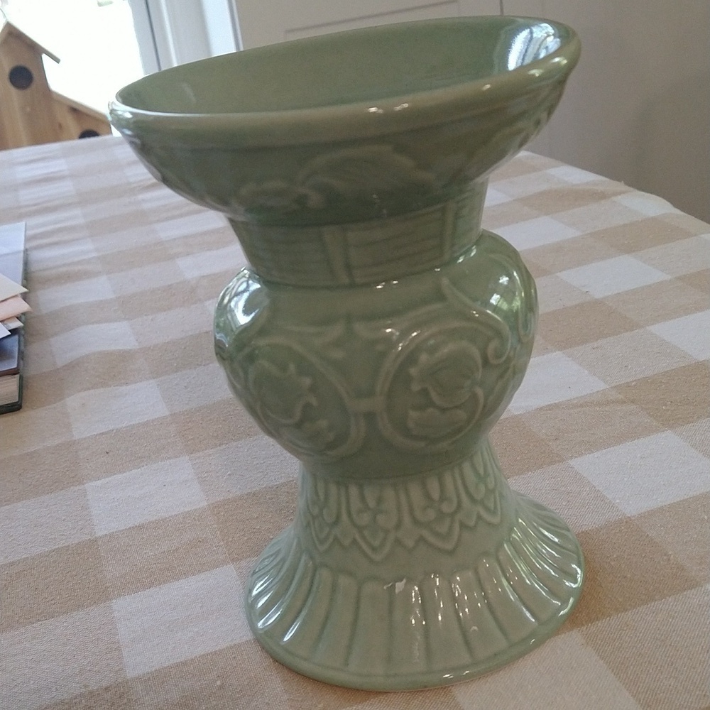 Celadon green Oriental candlestick stand holder Grand Millennial vintage 7 "tall